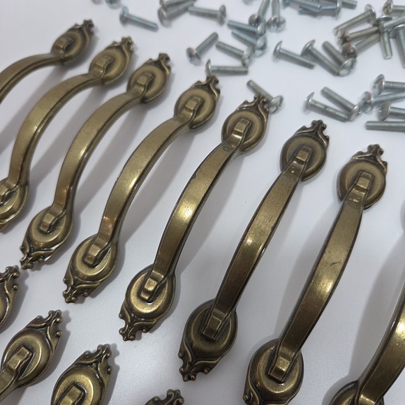 35 AMEROCK PULL HANDLES 735-1 WITH SCREWS - Picture 5 of 12